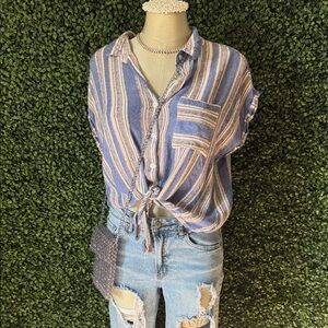 Casual Striped Button Down Shirt in Blue and White